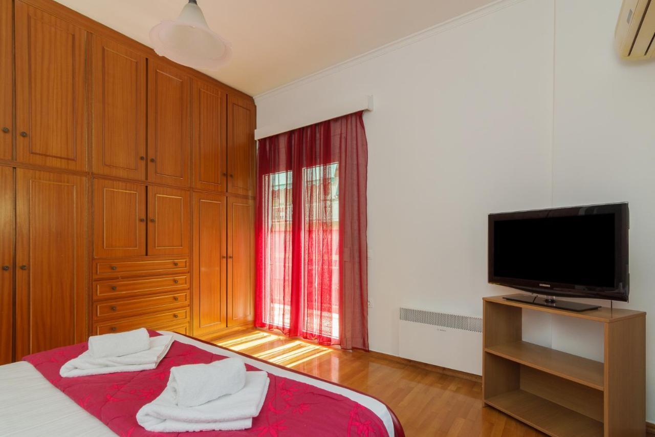 Nice 2Bedroom Apartment In Pagkrati Atenas Exterior foto