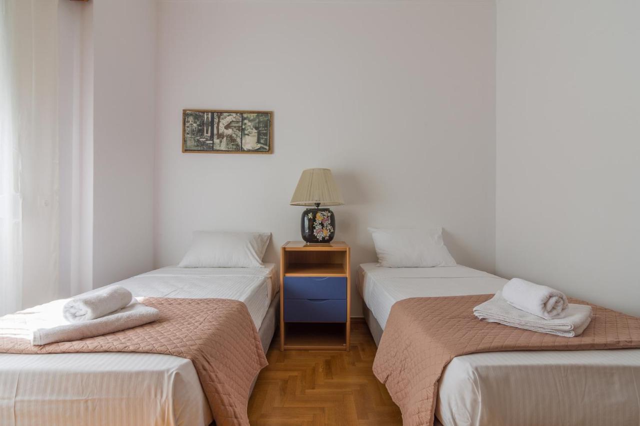 Nice 2Bedroom Apartment In Pagkrati Atenas Exterior foto