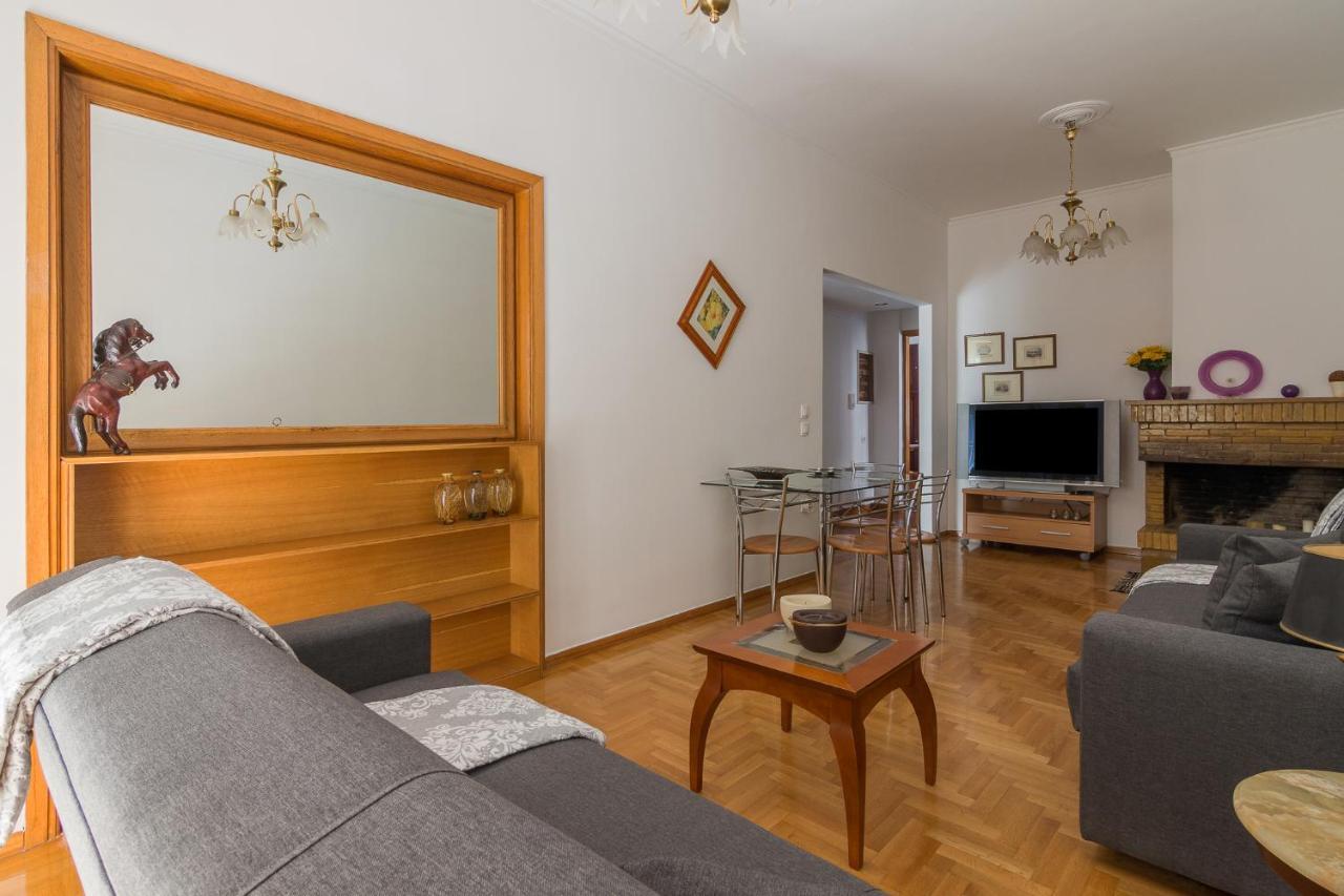 Nice 2Bedroom Apartment In Pagkrati Atenas Exterior foto