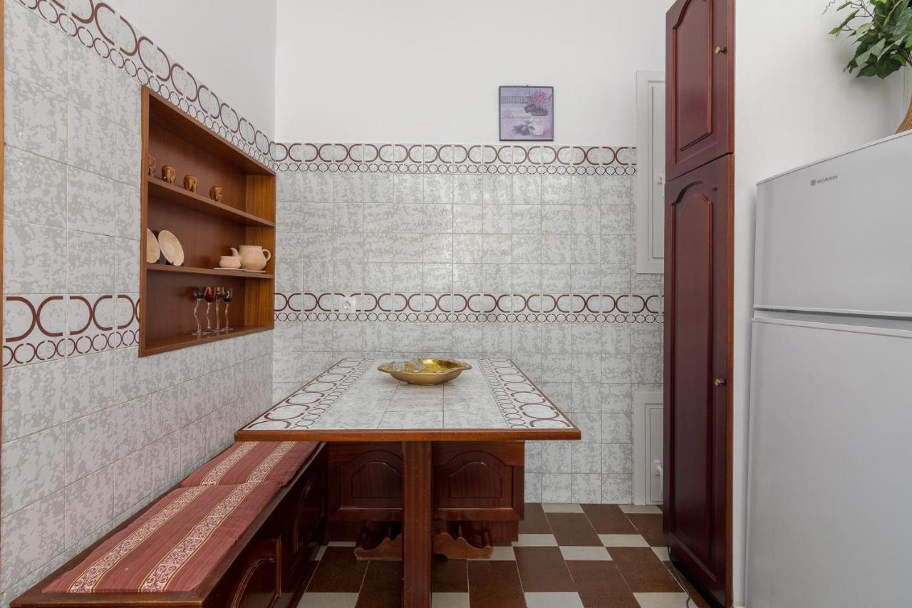Nice 2Bedroom Apartment In Pagkrati Atenas Exterior foto